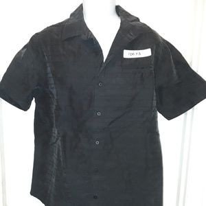 Men's button up dress shirt. Lg